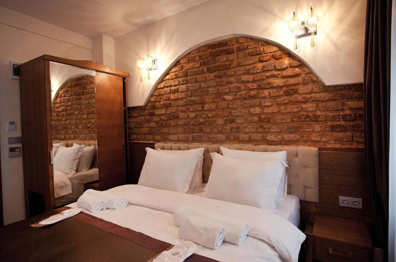 Pera Line Hotel
