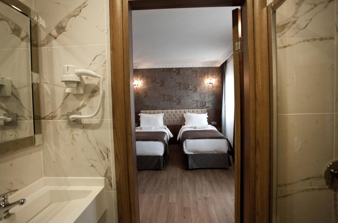 Pera Line Hotel